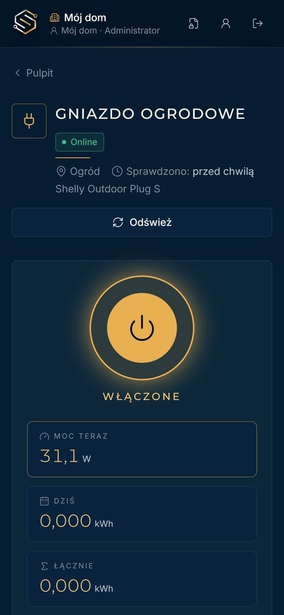 Aplikacja SOPHIA: gniazdo ogrodowe — włączone, bieżąca moc i zużycie energii